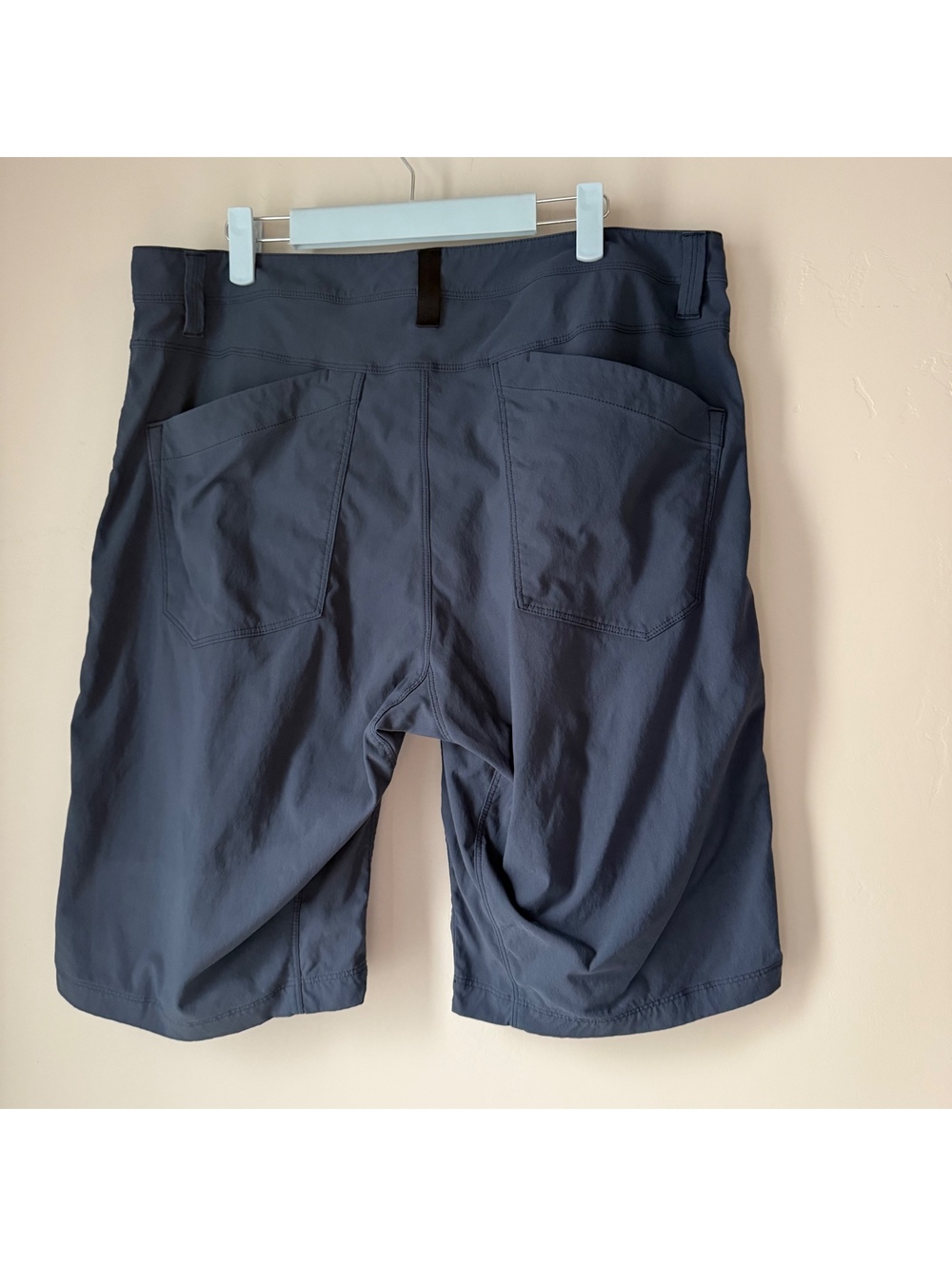 Arc’teryx Russet Men’s Shorts | 36 View 4